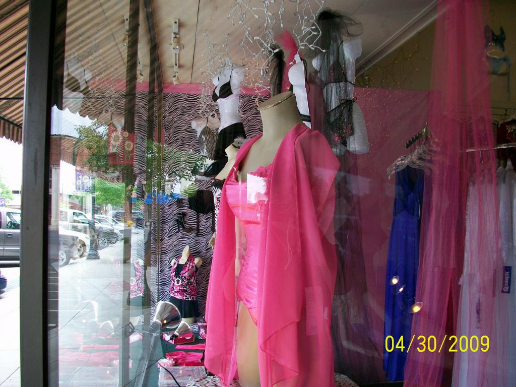 mystique boutique huntington